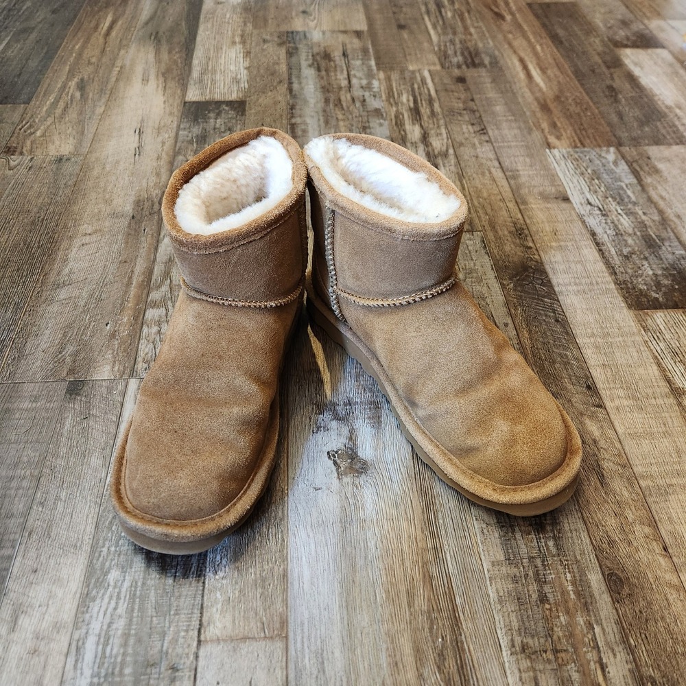 Bearpaw Alyssa 2130W Hickory Tan Suede Sheepskin Wool Blend Ankle Boots Womens 9